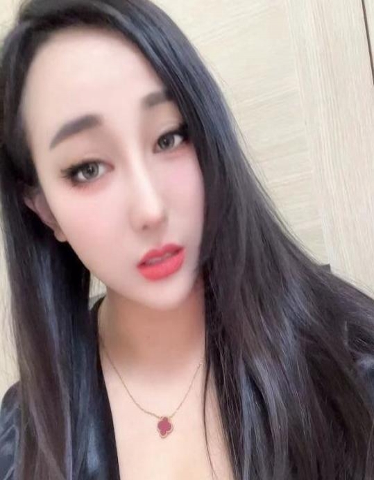 闵行奶霸丢丢
