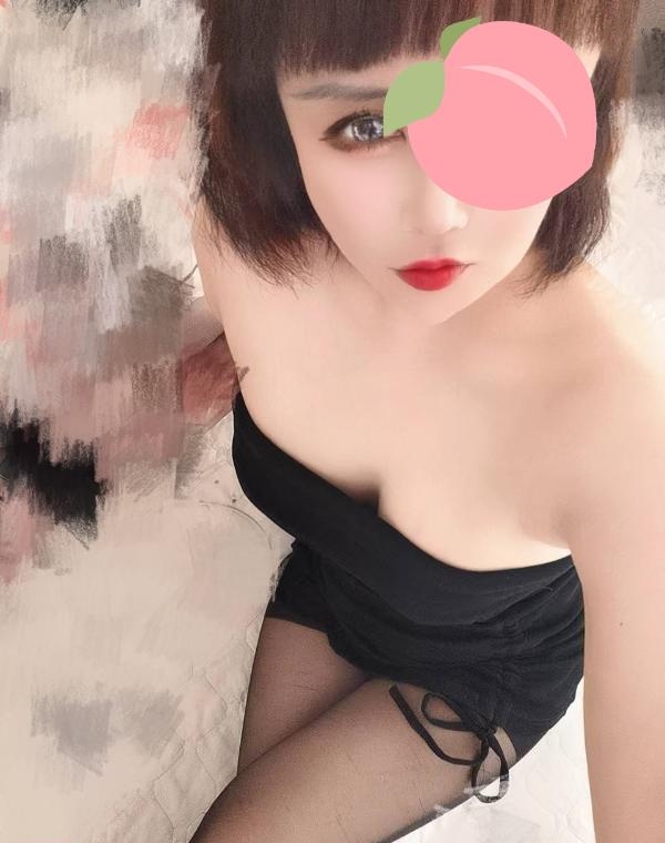 青岛市区骚女大奶