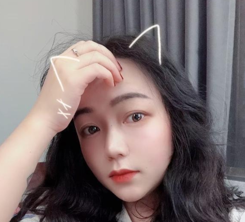 静安区奶凶的妹子