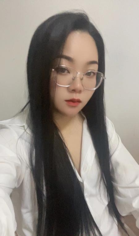 静安圆脸妹淼淼