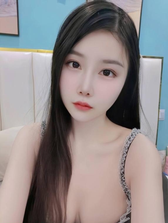 静安清纯性感小嫩妹