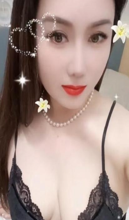 韵味开放御姐
