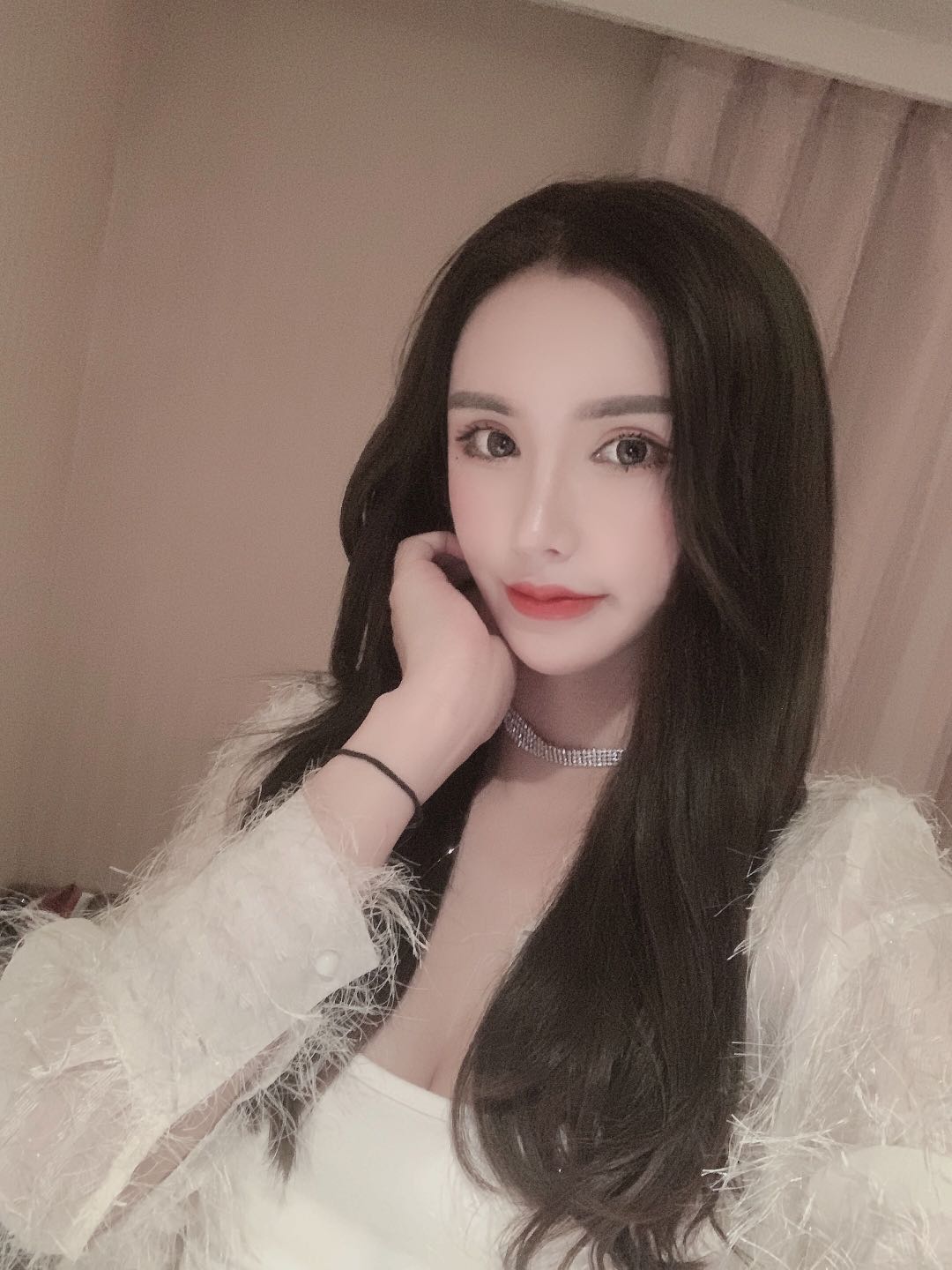 颜值在线的思思温柔听话