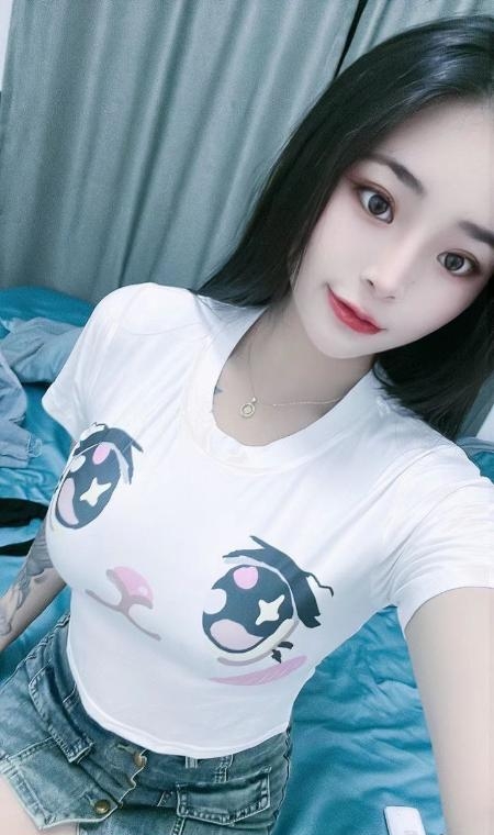 颜值爆乳宝儿妹