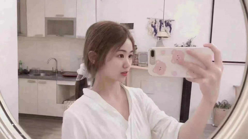颜值爆表的小妹妹