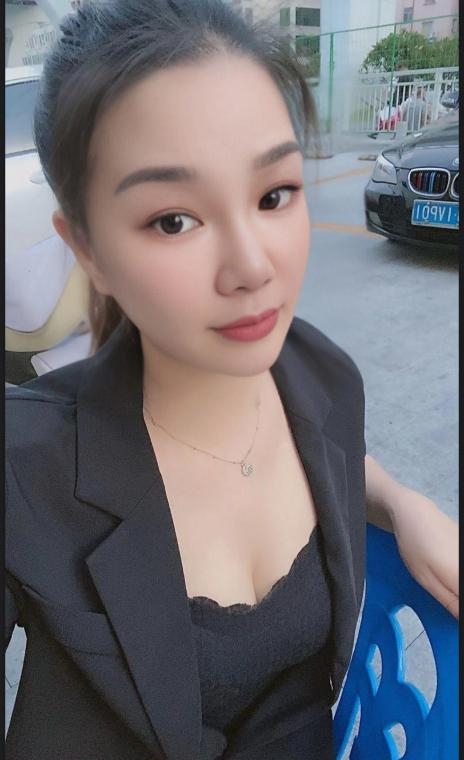 颜值还行的少妇