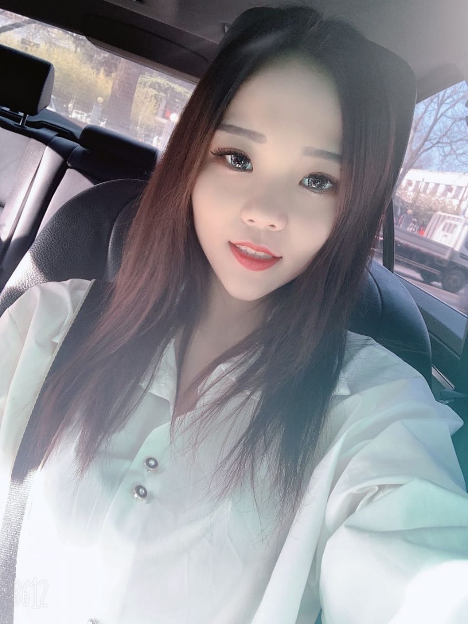 颜值高美乳极品身材，呻吟诱人