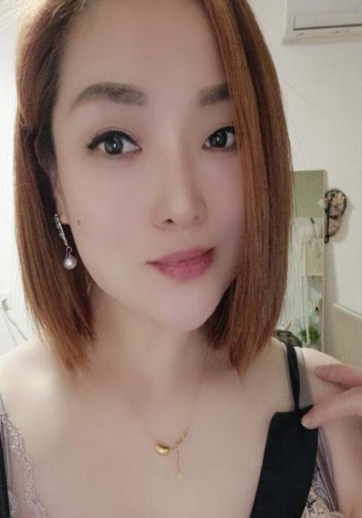 风骚三通小姐姐