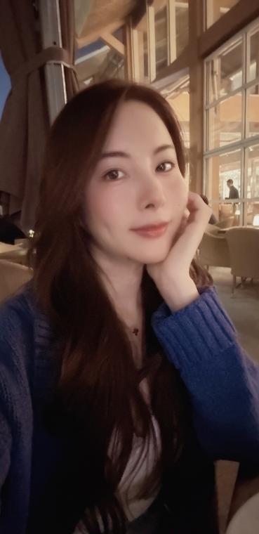 风骚朱莉姐姐