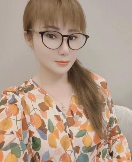骚妞妞