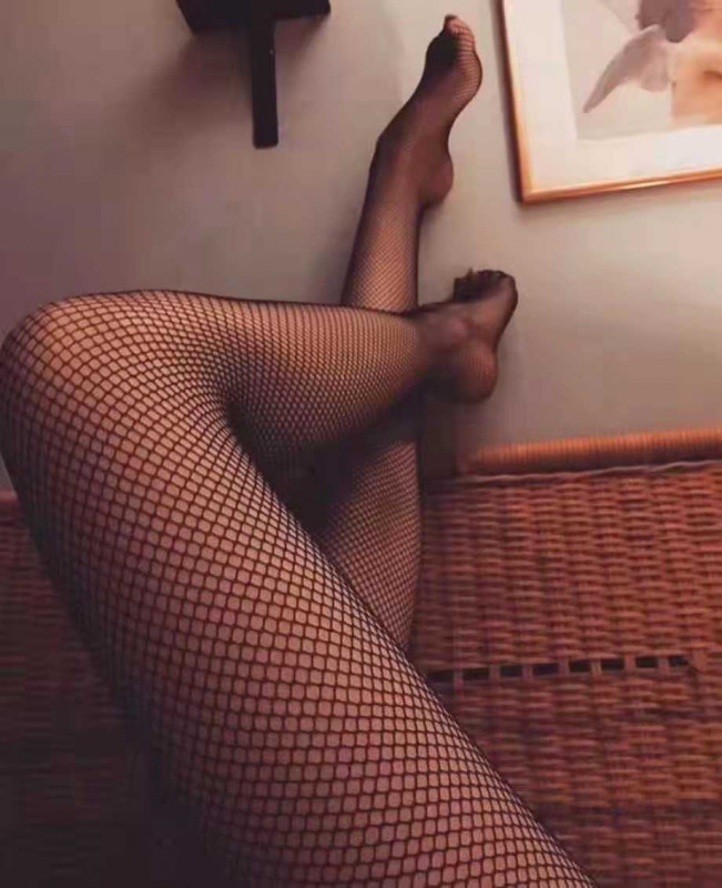 黄埔性感美眉梦之夏