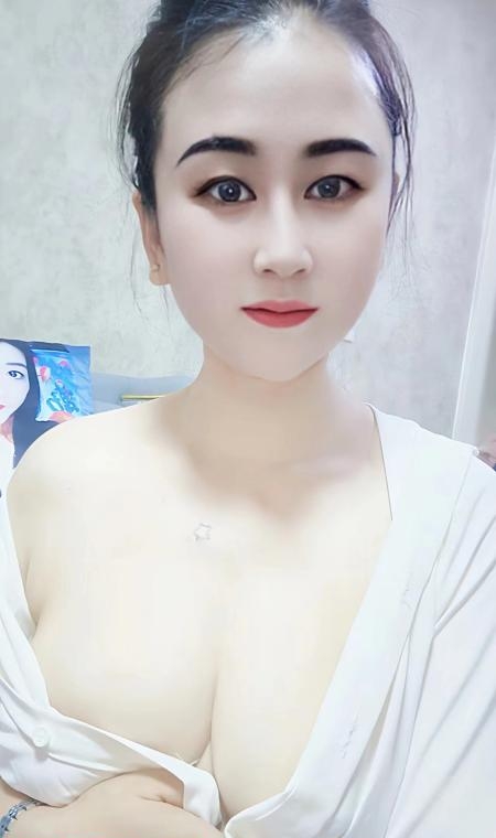 黑丝御姐杨杨