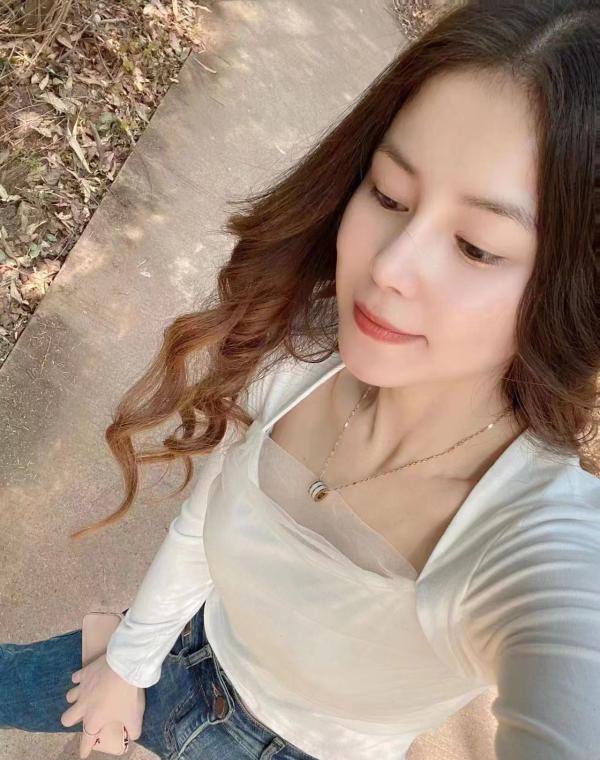 龙华气质美女橙子