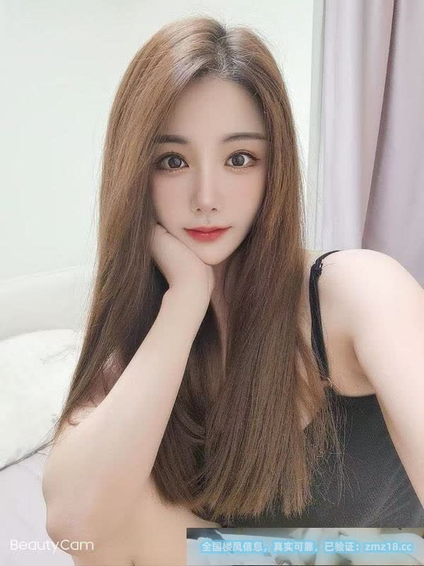 前凸后翘美乳绾绾