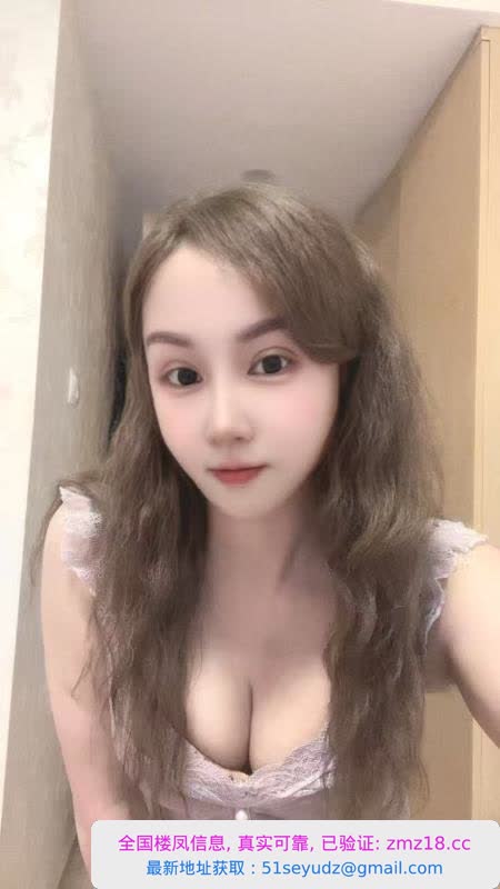 服务系风骚雪媚娘