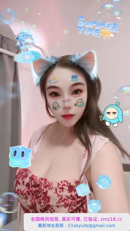西城镜前战神爆乳西西