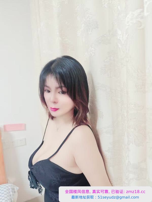 再战大奶丰腴少妇