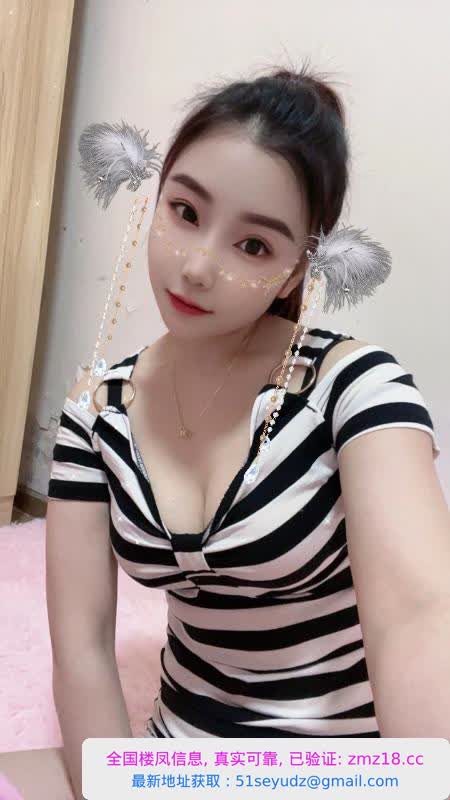 水多性感拒紧妹子