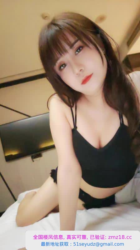 白云静静