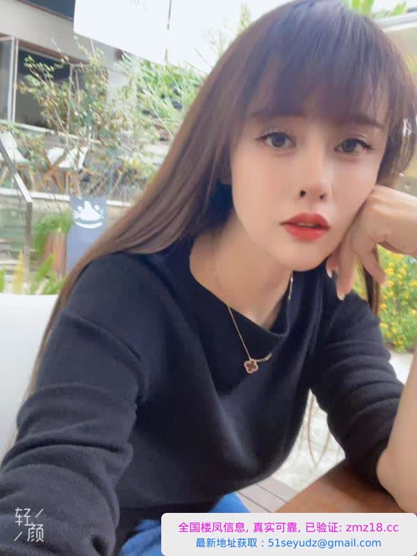南门大胸风骚御姐