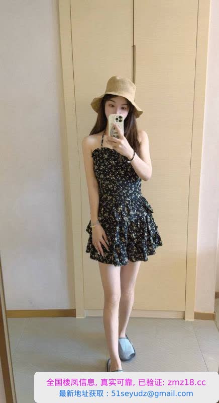 苗条身材颜值妹子