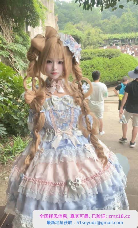 07年百变萝莉小妹妹