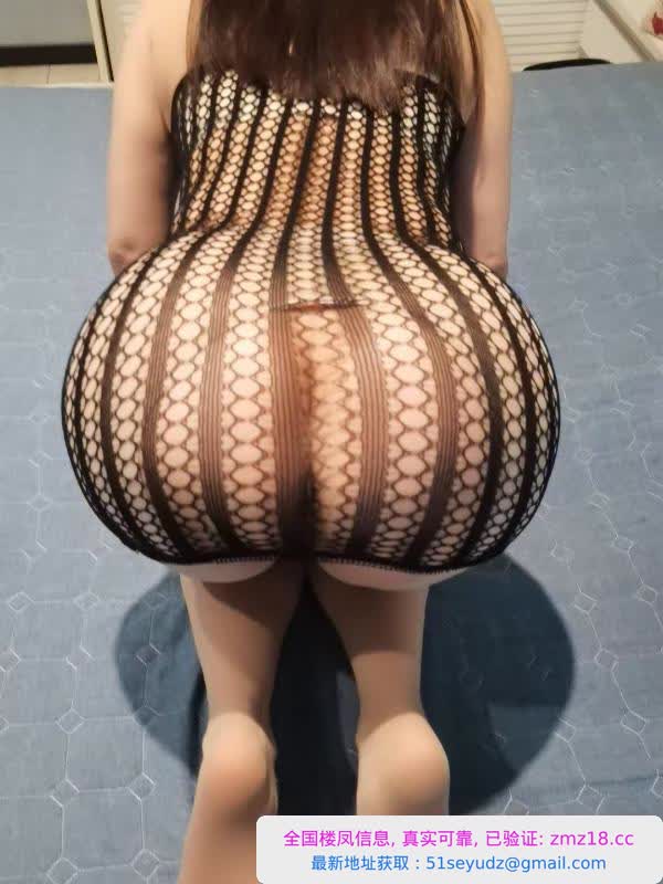 wt黑丝熟女可岗
