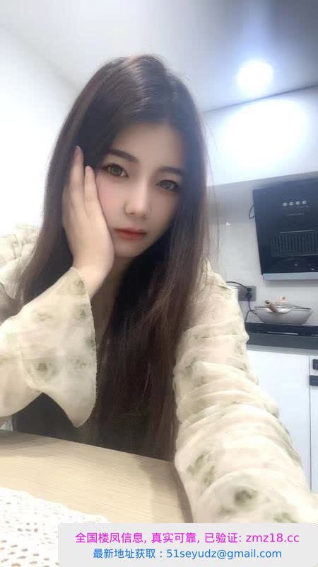 肥臀妹子懒懒