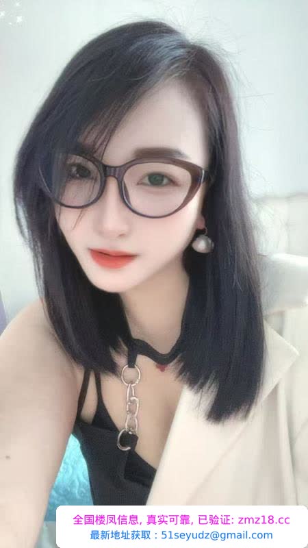 深喉锁喉女神