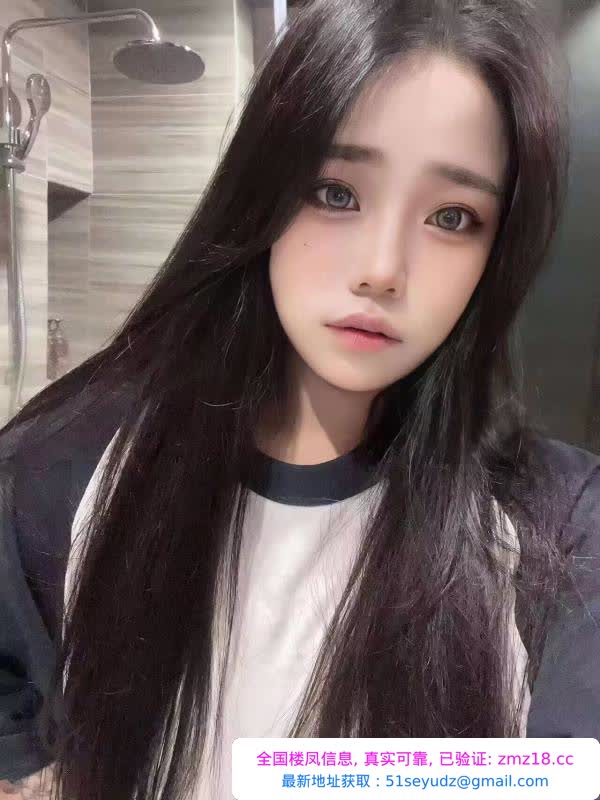 江汉零零后辣妹