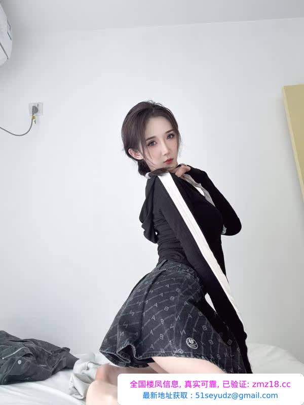 大胸美女