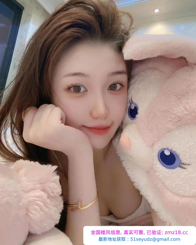 美腿小辣椒