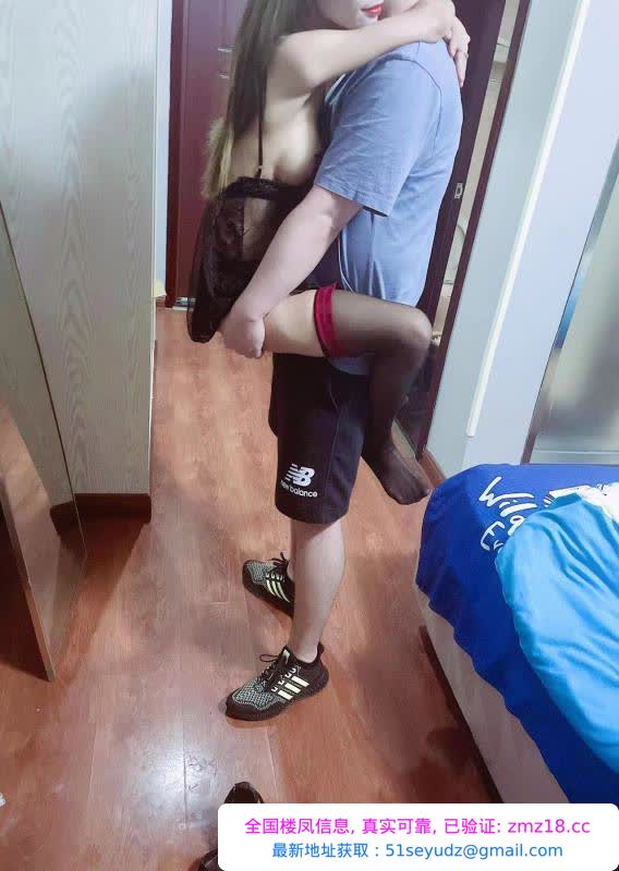 可抱起来玩的甜甜老师