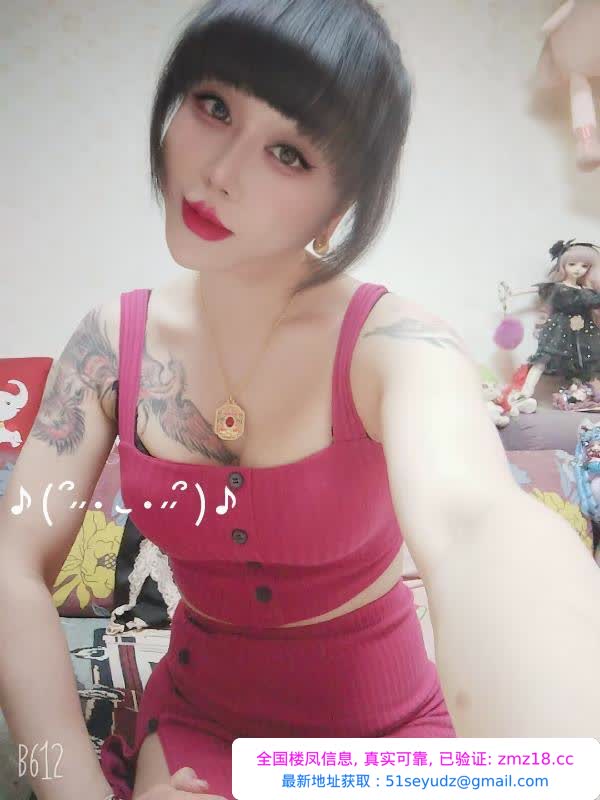 上下双插后入御姐