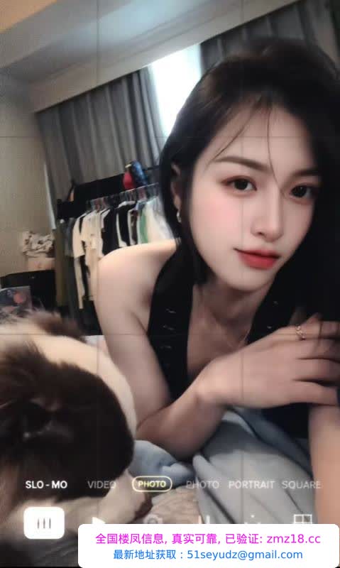 短发气质御姐