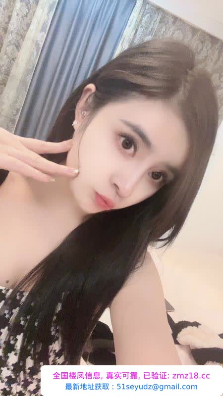 性感大奶小骚货