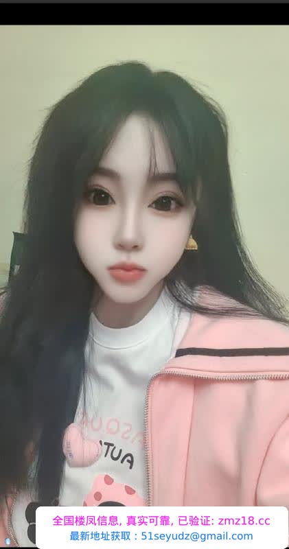 铁西颜值长腿美女