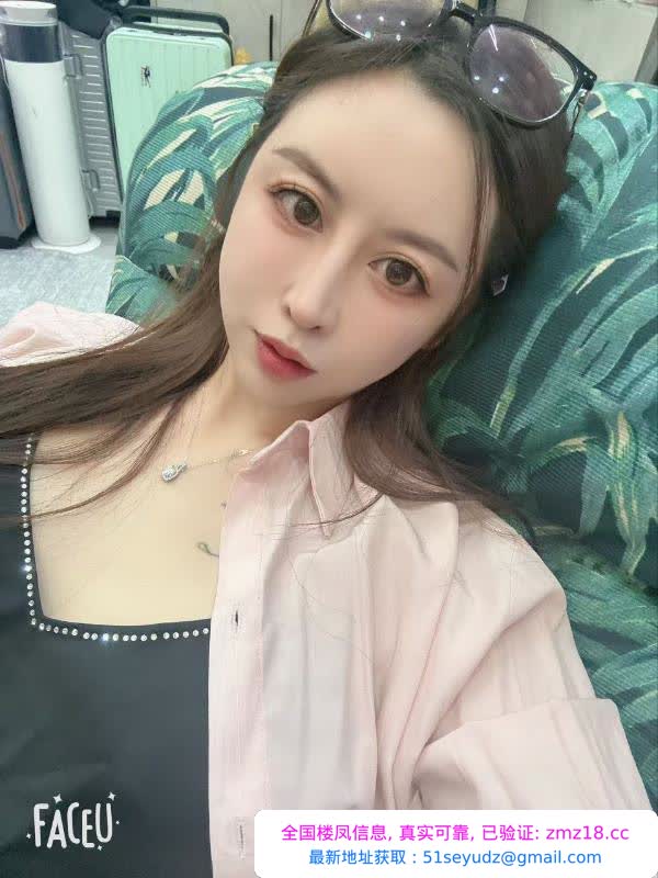 海珠服务系靓颖