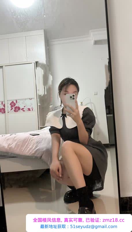 越秀轻熟丰满诗姐