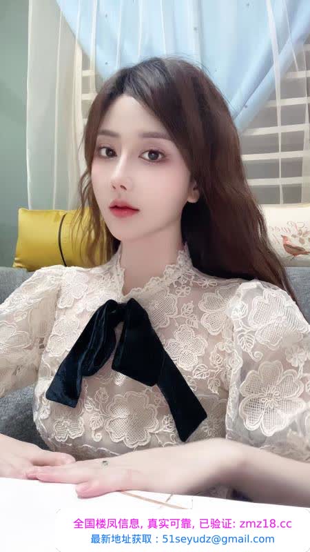 火辣颜值小千代