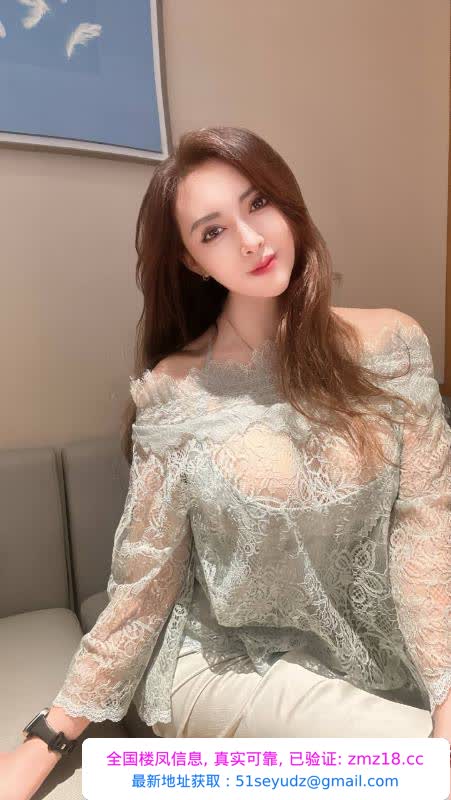 风骚制服诱惑老师