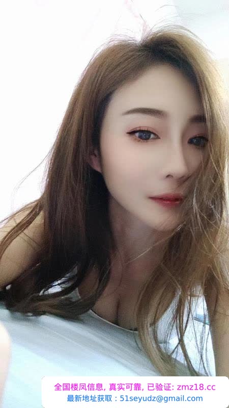 小浪女鸢尾