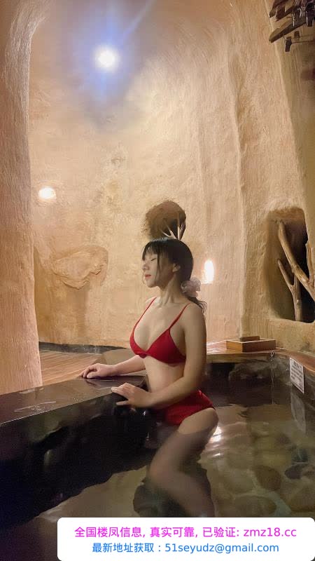 浦东巨乳榨精少妇