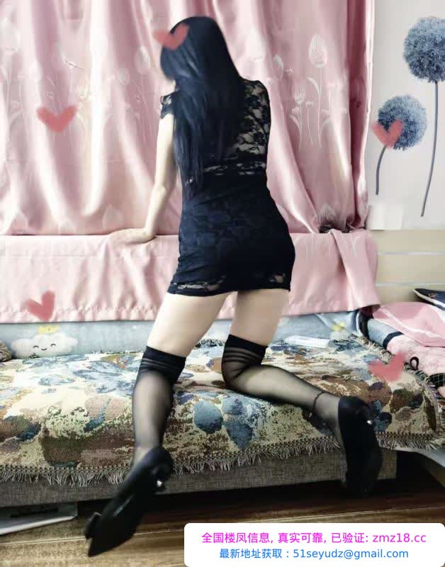 肤白貌美大长腿