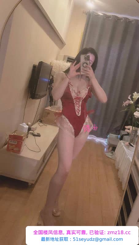 南门大胸小御姐诗雨