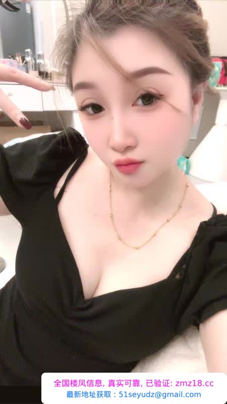 东门性感气质御姐