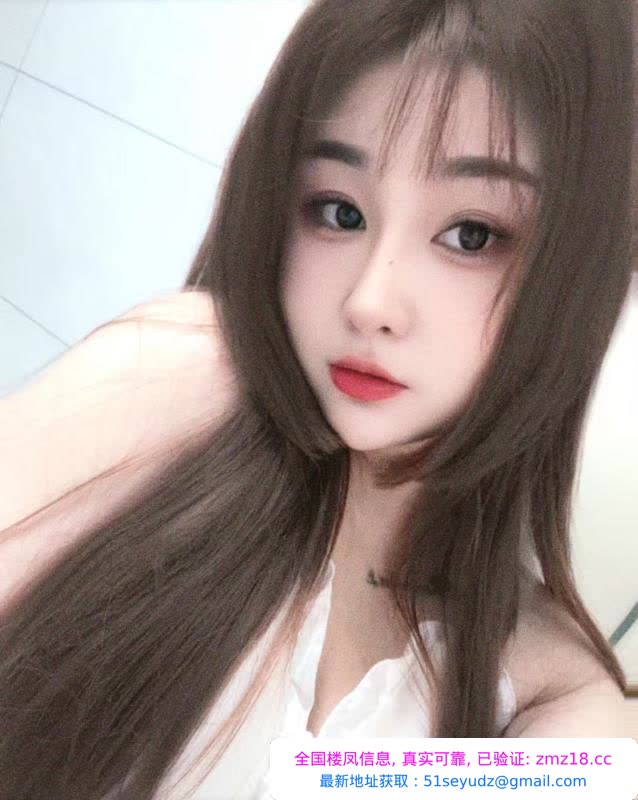 肉感肥臀小骚货