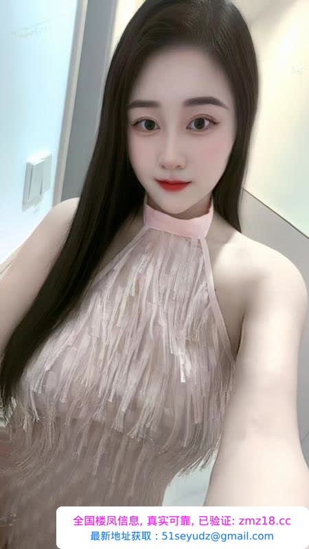 上城天然E胸骚货