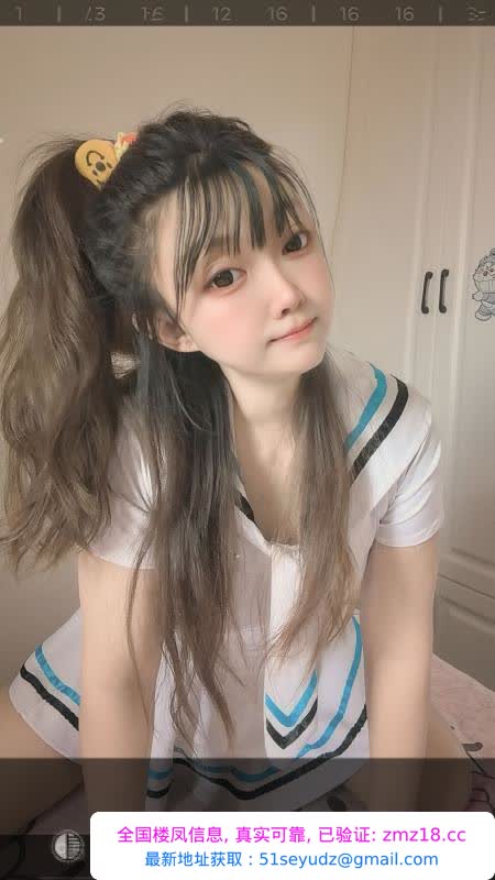 临平马尾制服小骚货