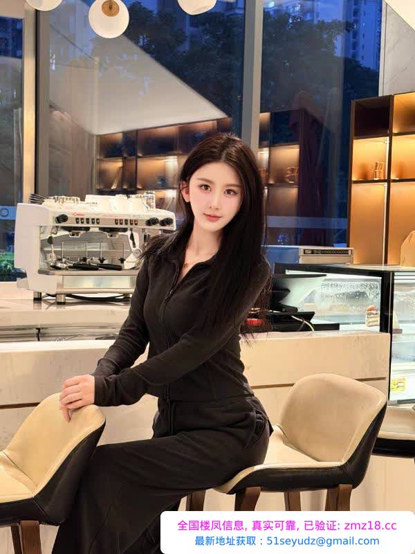 颜值御姐CC足交服务